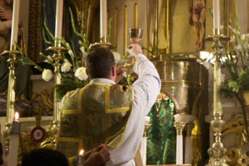 La Santa Sede vuelve a aclarar las restricciones a la celebración preconciliar